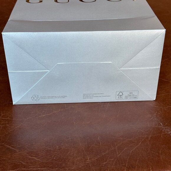 Gucci Silver Paper Shopping Bag with Ribbon - Picture 9 of 12